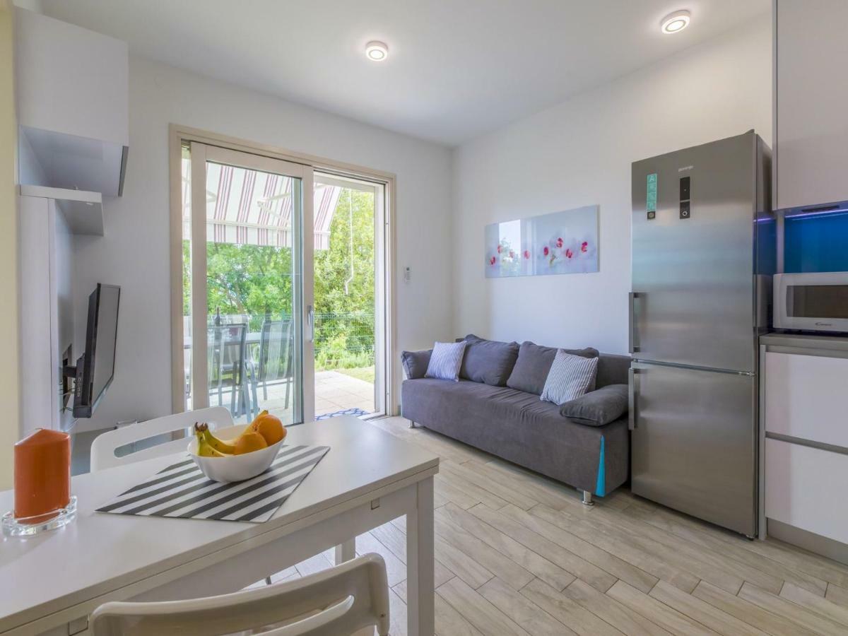 Apartments Mb Crikvenica Buitenkant foto