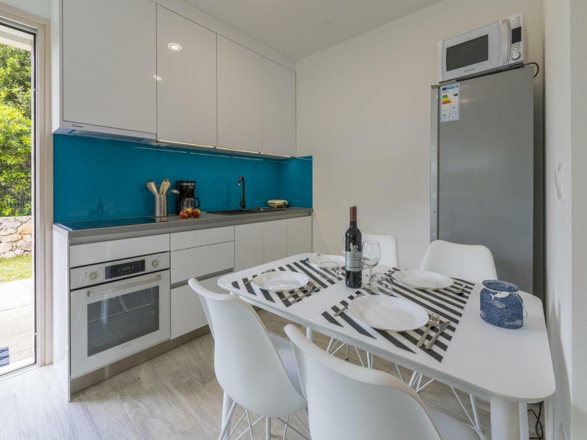 Apartments Mb Crikvenica Buitenkant foto