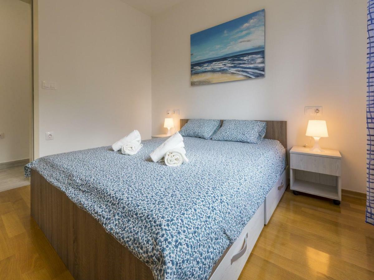 Apartments Mb Crikvenica Buitenkant foto